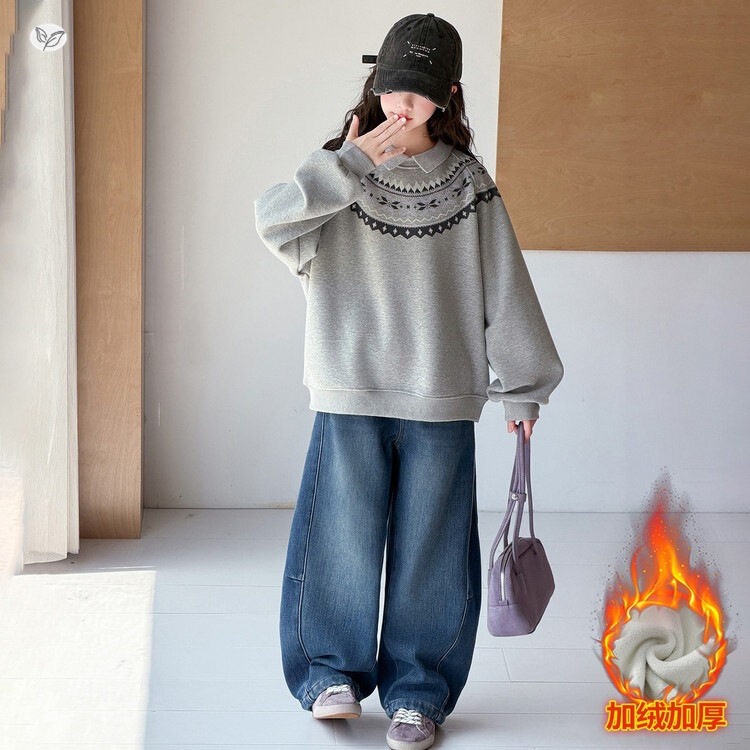 女童冬季新款韩版费尔岛加绒卫衣牛仔裤套装中大童套头上衣弯刀裤