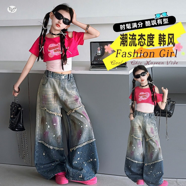 女童2026年夏季新款韩版三拼满钻牛仔裤套装中大童漏肩短袖T恤潮