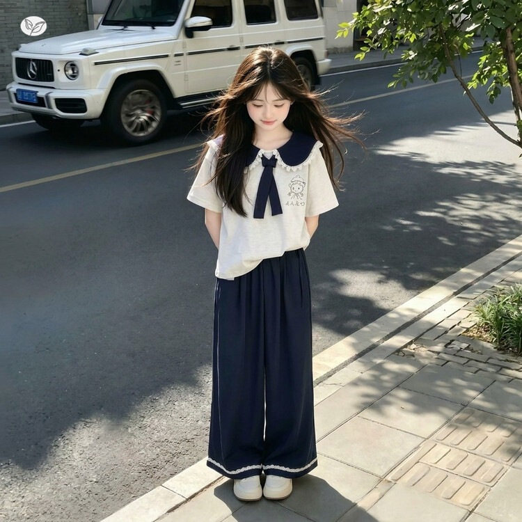 女童休闲套装夏2026新款儿童洋气学院风短袖T恤夏装阔腿裤两件套