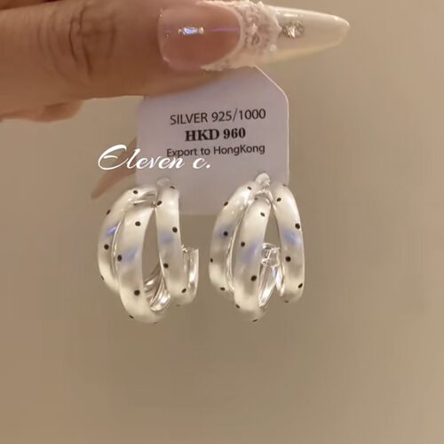 精致小香！三环一体C圈白波点耳环气质高级感轻奢耳饰女时尚复古