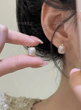 小香风气质白色珍珠耳扣珠珠ins气质百搭耳钉2026新款耳饰女批发