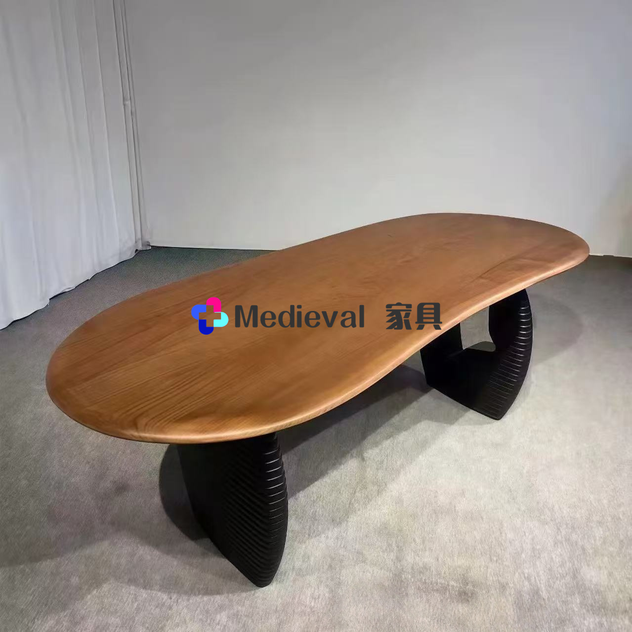 中古法式实木餐桌个性化艺术异形书桌设计师椭圆洽谈桌不规则桌