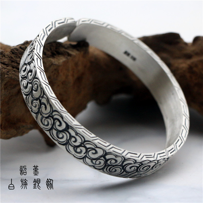 诏堇民族风情侣999银手工定制