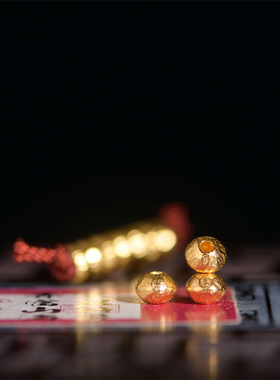 足金手工錾刻古法黄金飞碟小隔片