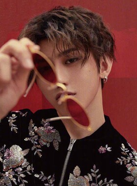 蔡徐坤封帆同款红色墨镜ulzzang