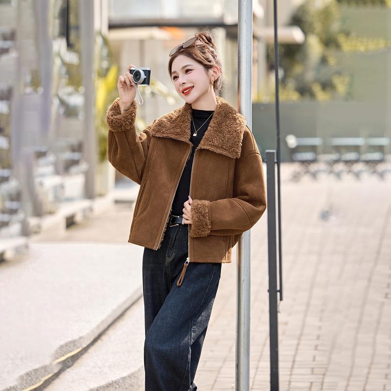 2冬025季Z5668-11新款翻复古羊羔毛大衣皮毛一体毛毛大领时外套女