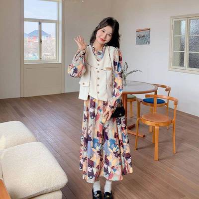 计感韩系度风穿搭套装季裙女春假新款休闲马甲ZZB1992碎花裙两件