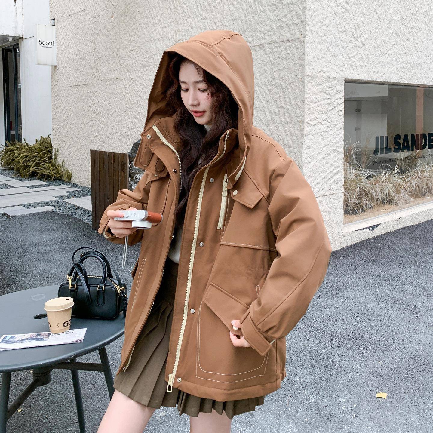 小绒个派克服女年冬季新瘦款收腰ZJIU702L显休闲时尚子白鸭时尚羽