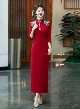 新中式红色长改良旗袍女年ZLE2555Y新款婚蕾暗纹订提花刺绣丝款连
