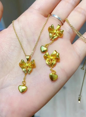 在逃公主蝴蝶结爱心链条吊坠