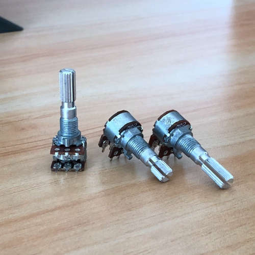 台产RV12型双声道电脑音响音箱C5K双联音量电位器梅花轴20MM 25mm