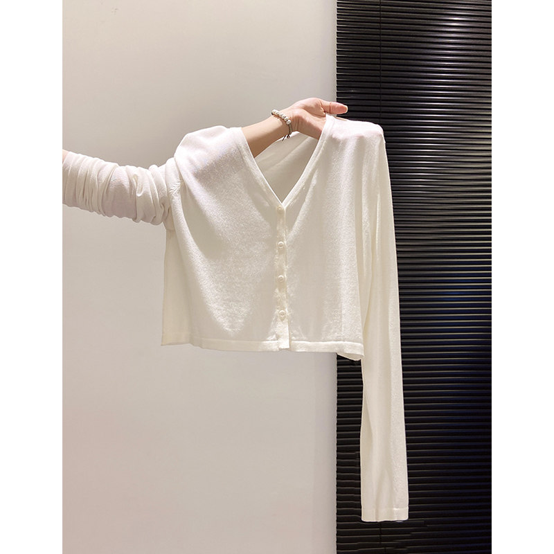 白色披肩小开衫夏季吊带裙外搭冰丝防晒罩衫针织外套空调衫上衣