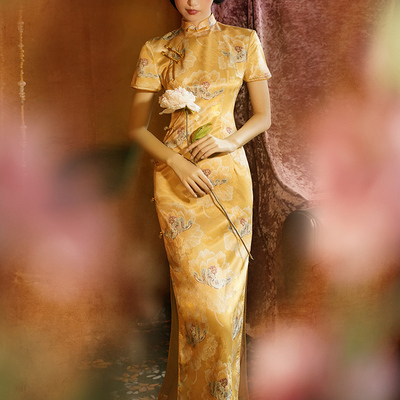 黄色旗袍2025新款女高端大气上档次年轻款少女复古名媛长款连衣裙