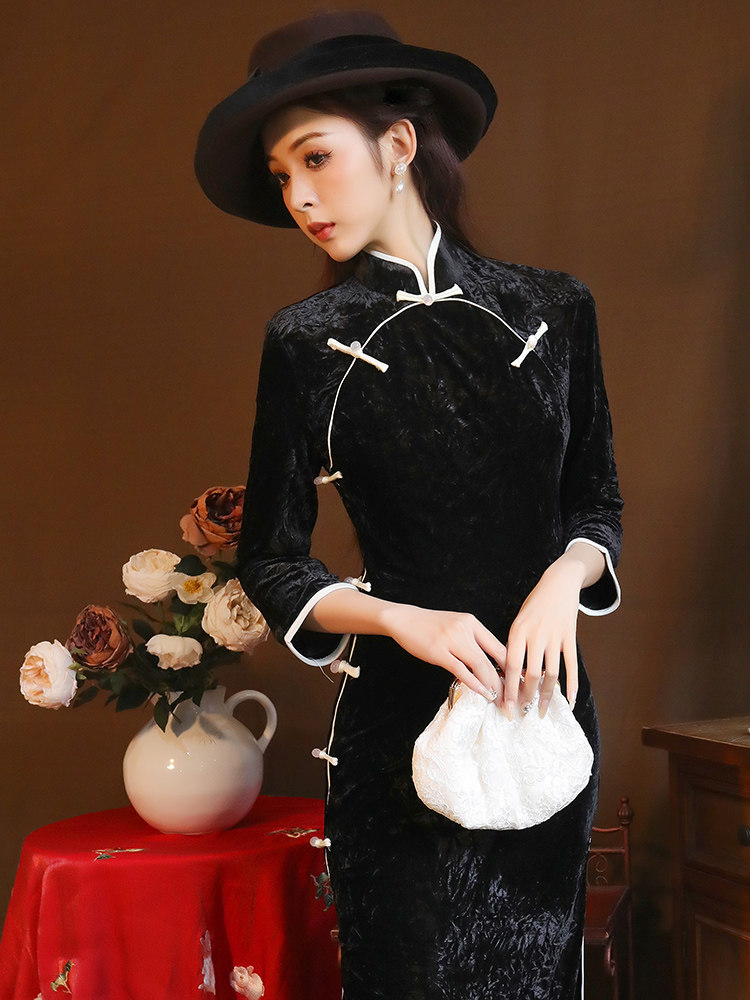 블랙 벨벳 치파오 새로운 스타일 2023 새로운 여성 가을 ??의류 하이 엔드 우아한 긴 연회 드레스 가을 겨울