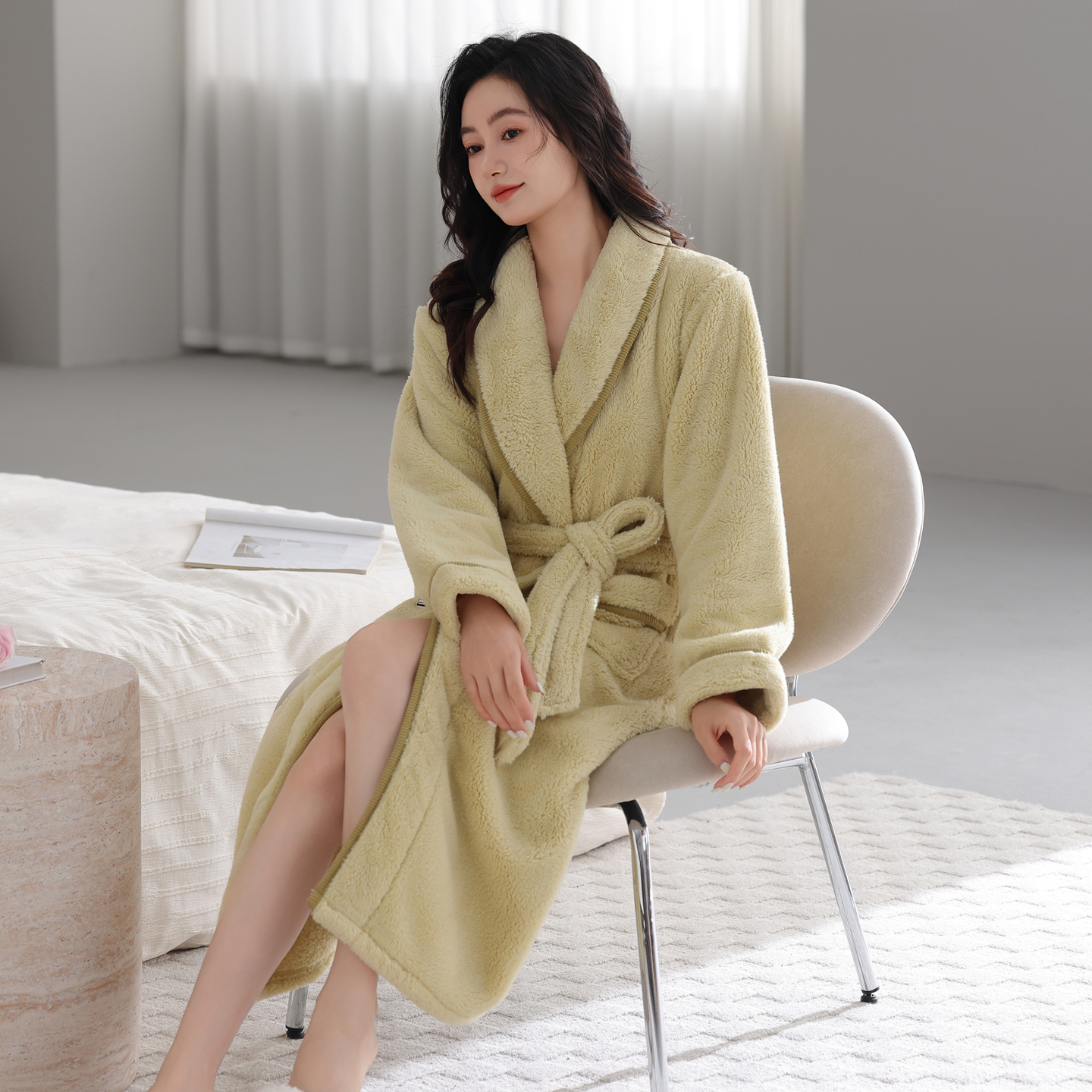 冬款睡袍女士珊瑚绒保暖加厚冬天睡衣家居服法兰绒加绒中长款浴袍