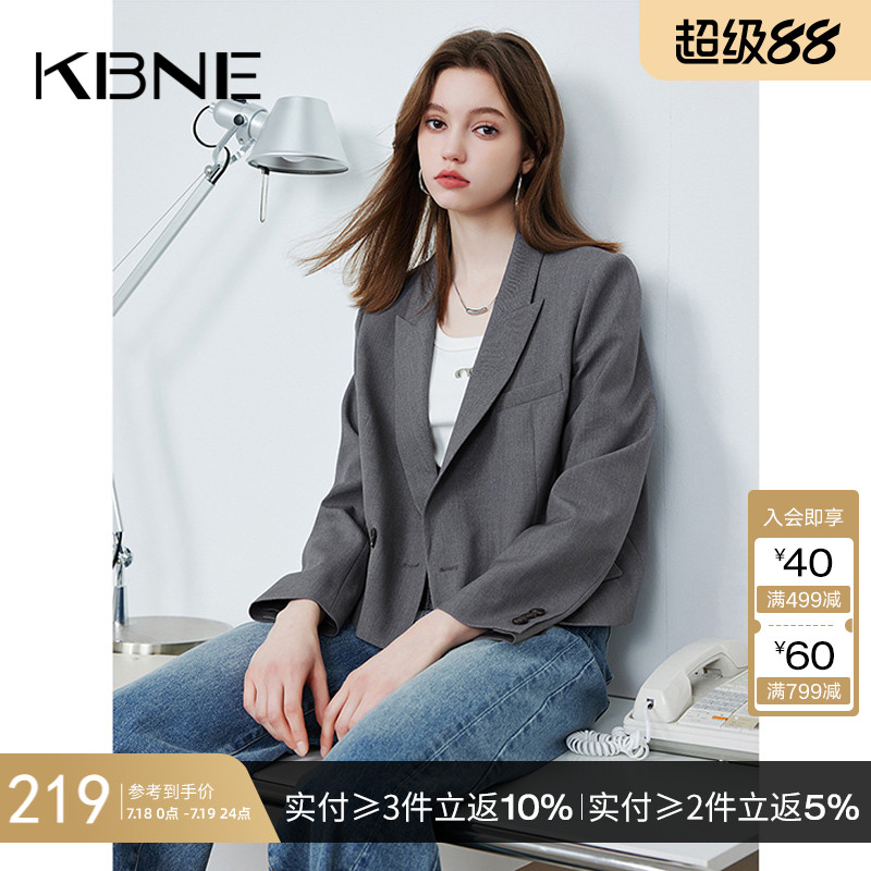 西装外套女小个子学院风短款上衣kbne2025秋季新款超好看小西服