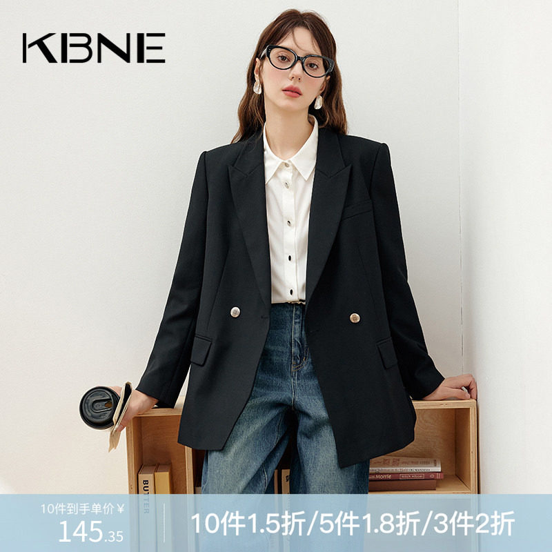 KBNE2025新款长袖双排扣黑色简约阔版宽松通勤休闲西装外套女春秋