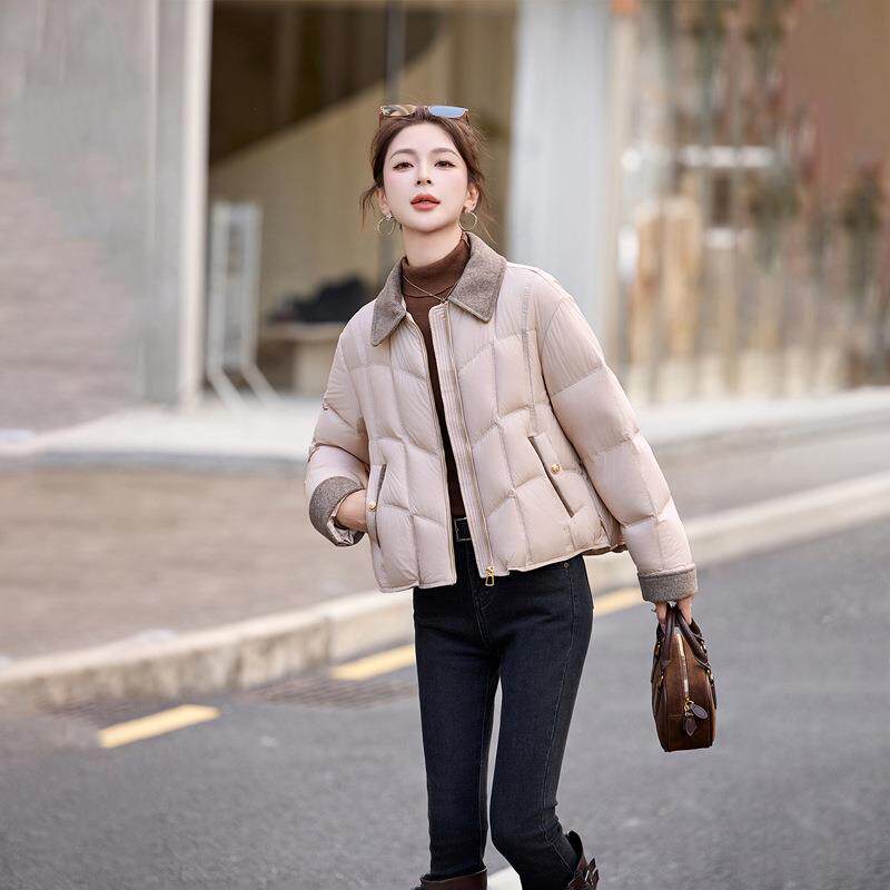 气质短款羽绒服外女冬季新款保2025年简约时暖翻领WN1077-1女装套