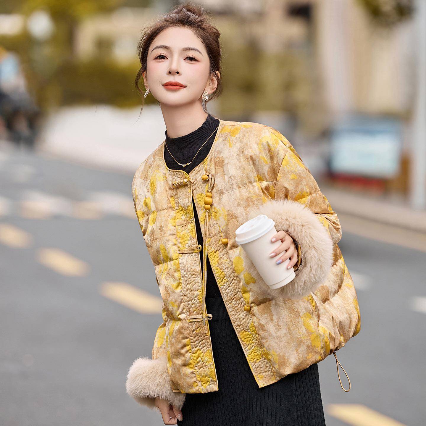 中式国风羽绒服A女2025冬新款狐狸袖季口白鸭绒保AH8137-1暖外套H