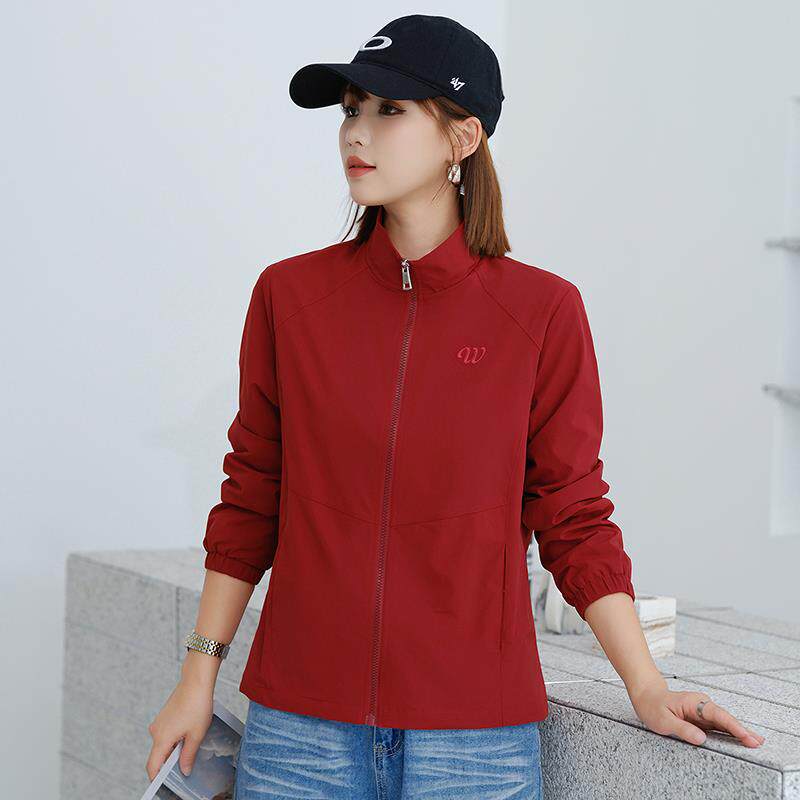 字外套女母新设计感众宽松慵款懒风洋气减龄小短款休闲96726574上