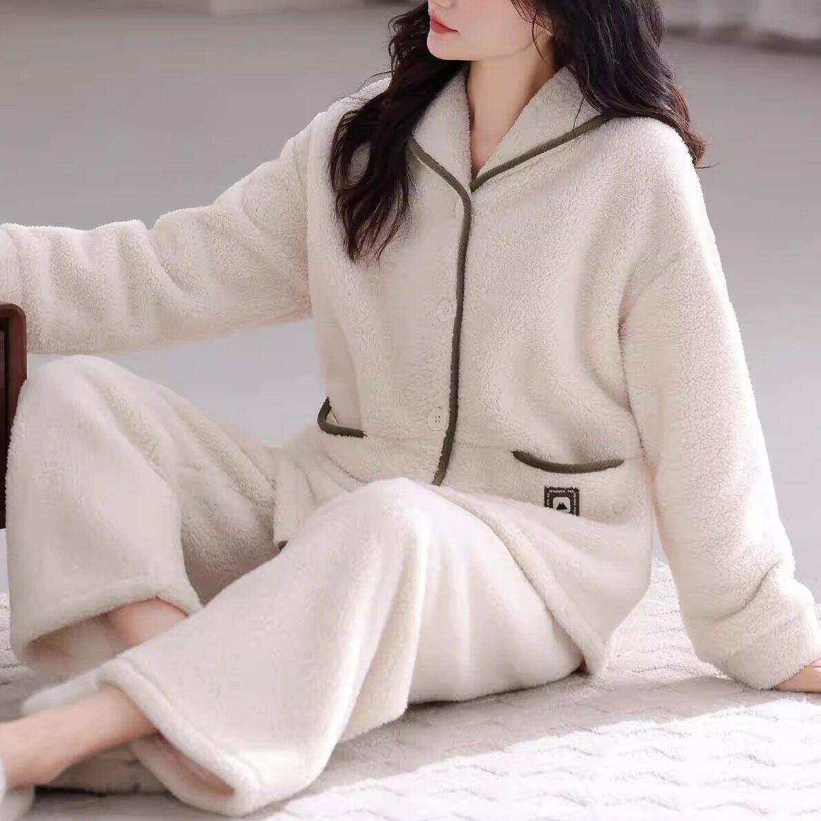 高档轻奢睡衣女冬季珊瑚绒加厚加绒新款秋冬法兰绒大码家居服套装