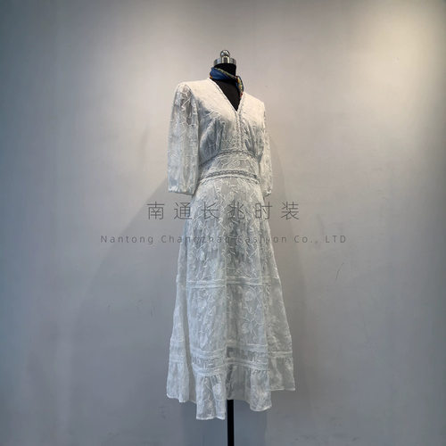 Ba*Sh法式重工立体刺绣蕾丝连衣裙夏季V领泡泡袖仙女风白色中长裙