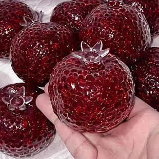 Handcrafted Pomegranate-Shaped Stress Relief Ball Creative M