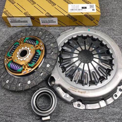 适用丰田卡罗拉花冠雅力士威驰离合器片离合器压板分离轴承三件套