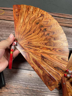 海南黄花梨油梨18.5厘米长满花纹折扇原木扇海口发货随机发一把