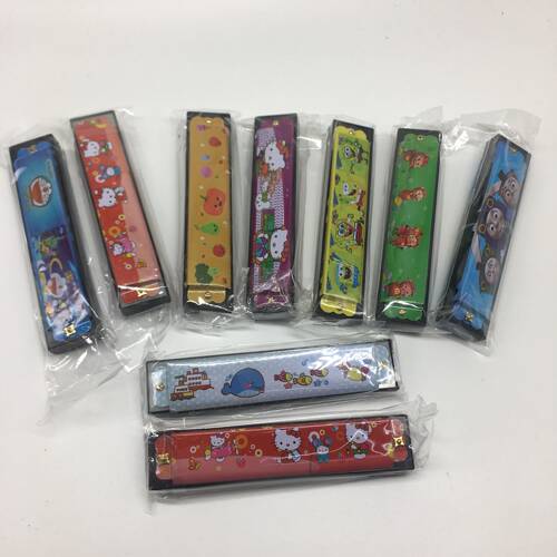 儿童玩具新款口琴手拿手幼儿园礼品彩色吹琴送礼旅游纪念品好玩