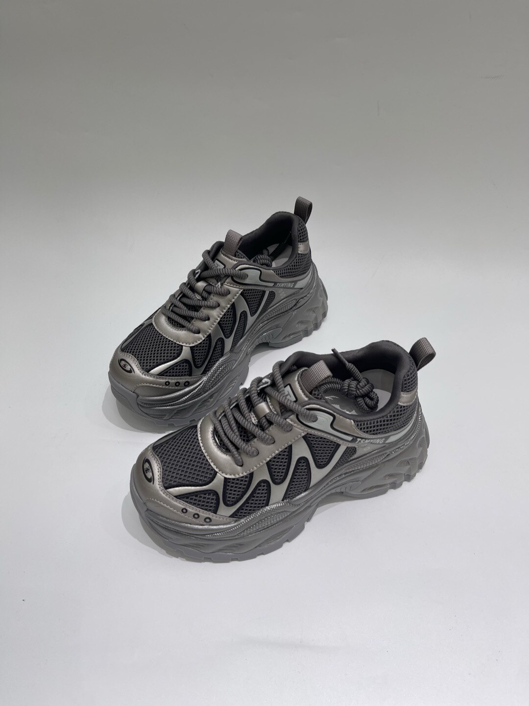 26582厚底轻便防滑老爹鞋2026新款夏款女款鞋子女爆款软底百搭