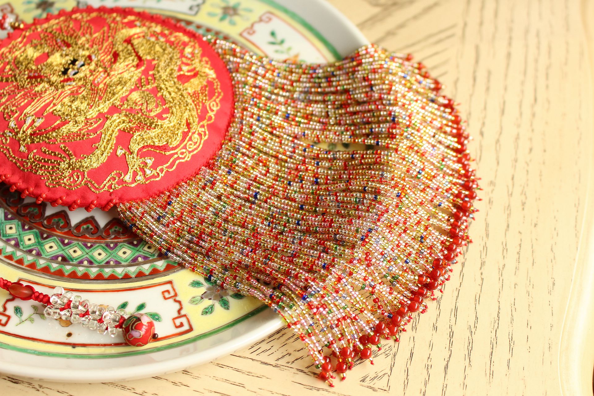 红金龙 双面手绣珠穗金流苏中式长项链 精制独家设计重工制作