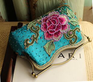 【老绣重工改制】双面手绣绽放花簇 中式手拎旗袍手拿包 孤品