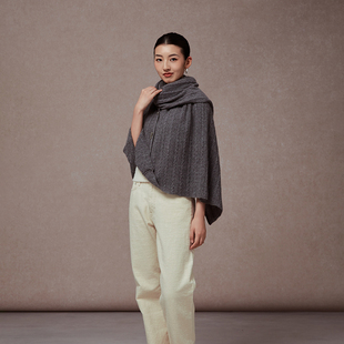 嫵WOO 新小绞花披肩秋冬围巾羊绒针织外套大衣搭配 礼赠推荐