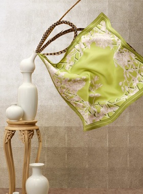 嫵WOO 【限时折扣】螺钿花语大方巾中式园林花卉印花桑蚕丝丝巾