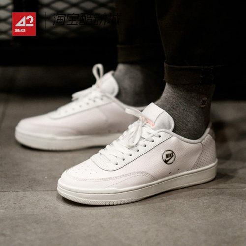 42运动家 Nike Court Vintage Prm 低帮板鞋 女款白金 DA0984-100