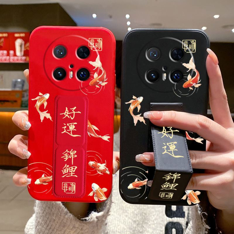 适用华为Mate70Pro手机壳喜庆款全包MATE0Pro磁吸支架Mate50新春好运锦鲤mate40Pro腕带套30可横竖屏放置软壳