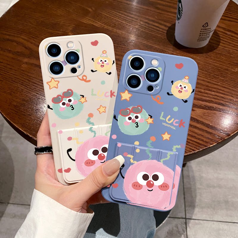 适用于苹果17ProMax手机壳16Pro/15Plus三只绒球iPhone14防摔13P桌面支撑架12/11磁吸折叠腕带可横竖屏保护套
