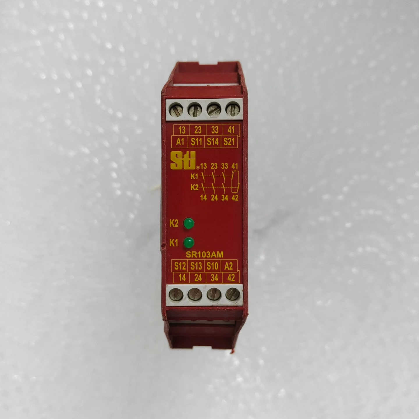 STI安全继电器SR103AM01，拆机正品，实物拍摄，成色