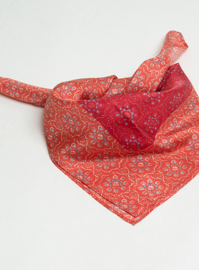 出口围巾女春夏优雅红色花朵印花丝巾百搭旅游装饰真丝领巾小方巾