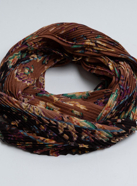 出口围巾女春 优雅气质咖色花朵印花方巾 百搭旅游装饰领巾三角巾