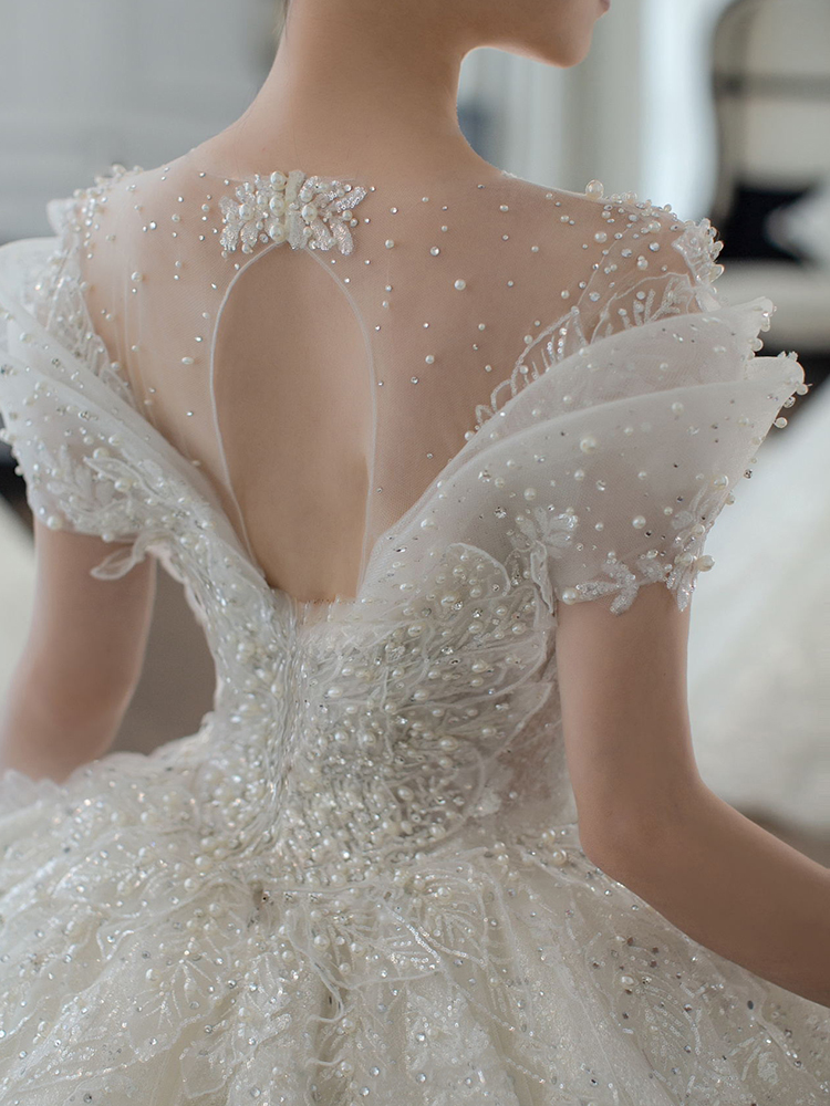 One -shoulder wedding dress 2024 new bride main yarn is fugitive princess, a small pregnant woman, big size, heavy work fat MM French One -shoulder wedding dress 2024 new bride main yarn is fugitive princess, a small pregnant woman, big size, heavy work fat MM French