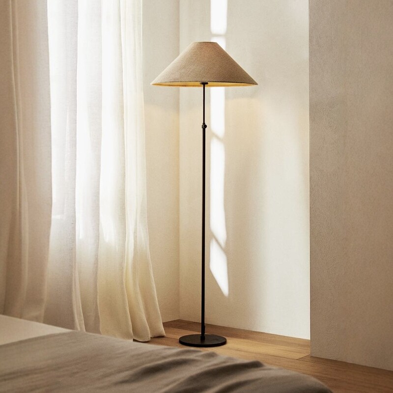 客厅卧室床头沙发旁落地灯