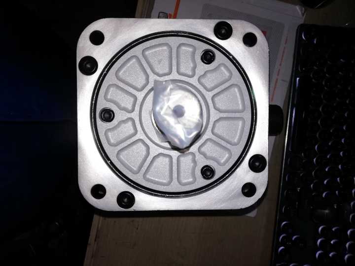 现货供应SGMGH-13ACA6C伺服电机全新原装 质保1年特价促销