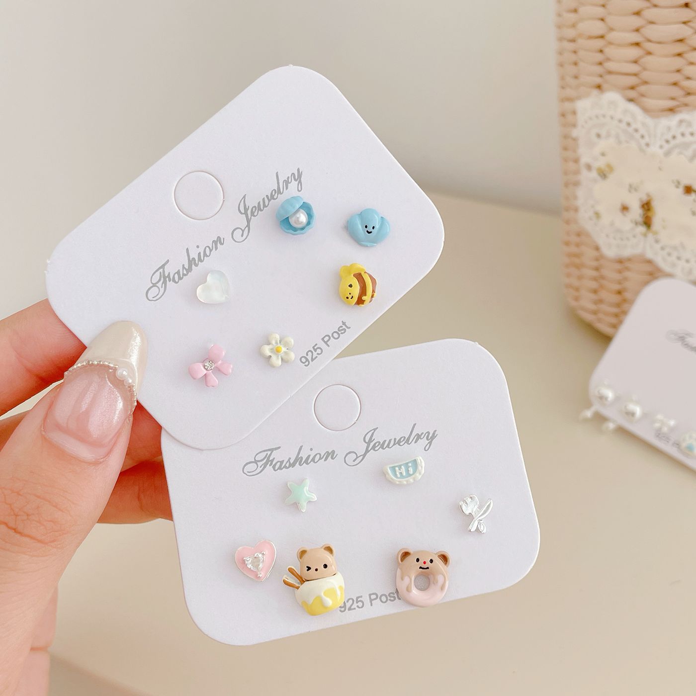 童趣可爱蜜罐小熊耳钉套装女银针西高地Q版小清新奶油卡通耳饰女