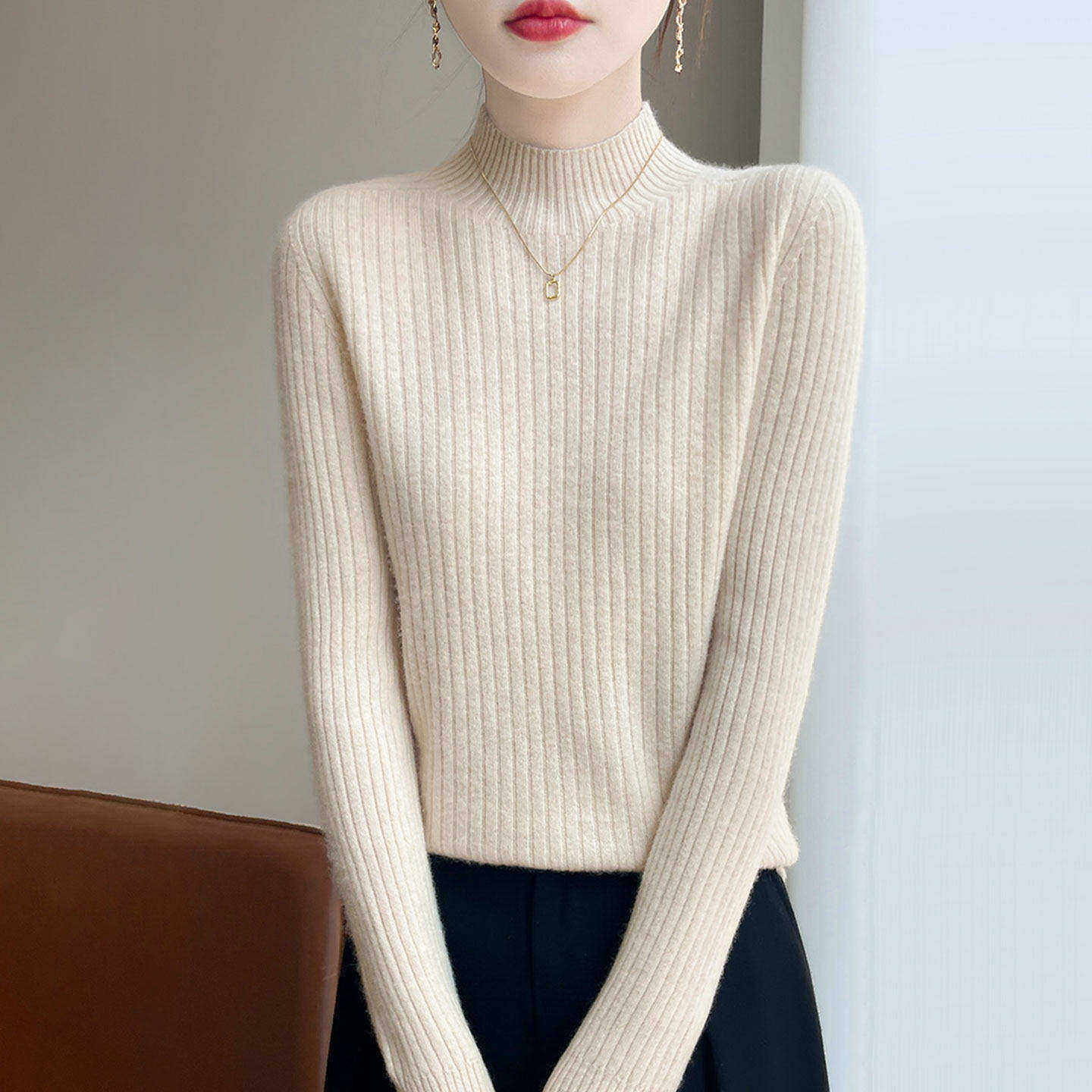 纯色百搭半高领羊毛针织衫女士毛衣秋冬新款时尚宽松短款打底上衣,女装/女士精品,毛衣,淘宝优惠券,粉丝福利购,淘宝优惠卷