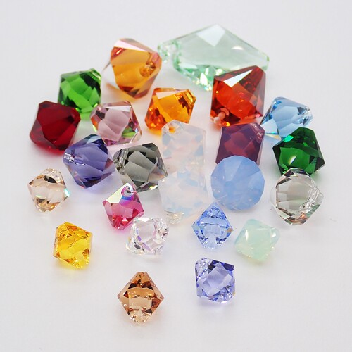 施华洛世奇63286301菱形珠吊坠