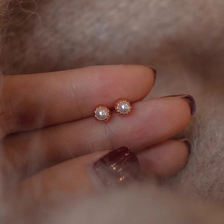 925纯银镀金花房姑娘珍珠耳钉女养耳洞小巧简约百搭感耳饰