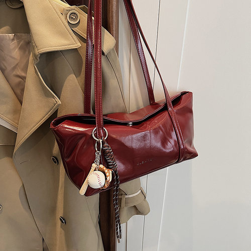 韩国小众油蜡皮包2026春秋新款时尚简约腋下包高级感单肩包手拎包