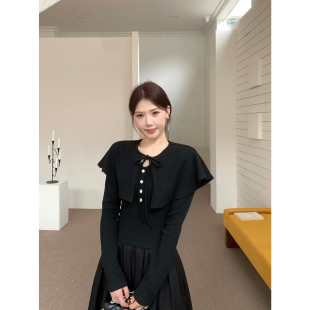 甜辣多多 复古修身斗篷式连衣裙2026年秋气质长袖连衣裙女L6132